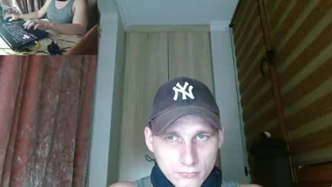 Poliglotjoe2 online show from March 21, 12:15 am