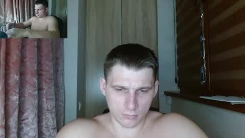 Poliglotjoe2 online show from April 18, 6:39 am