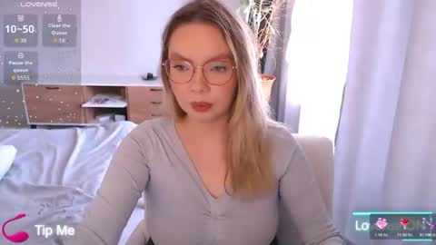 PolinaJones online show from February 23, 11:51 am