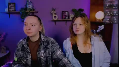 polly_cute1 online show from April 12, 6:24 pm