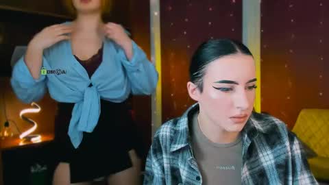 polly_cute1 online show from April 17, 7:17 pm