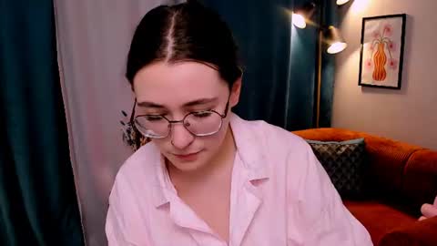 Polly online show from June 28, 9:37 am