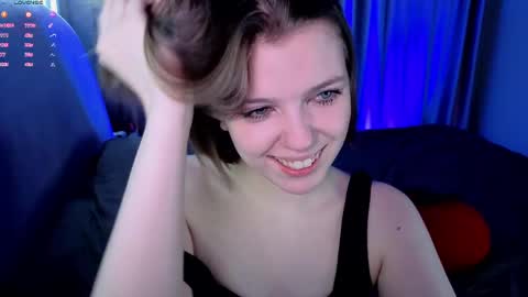 Polly online show from March 19, 7:18 pm