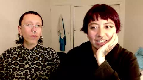 Poly online show from January 8, 3:53 am