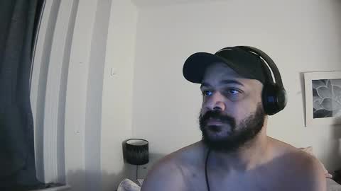 popfizzt online show from February 3, 9:25 am