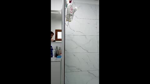 porelmundoviajando981 online show from February 12, 5:41 pm