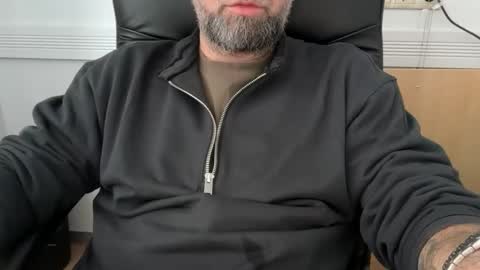 porw23 online show from April 1, 5:52 am