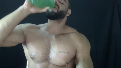 powerdmuscle online show from May 14, 11:00 pm