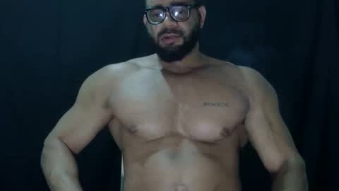 powerdmuscle online show from May 25, 11:22 pm