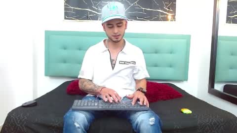   online show from May 6, 4:08 am