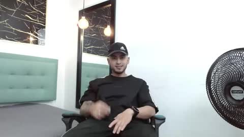   online show from May 11, 3:56 am