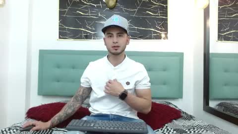   online show from May 21, 3:24 am