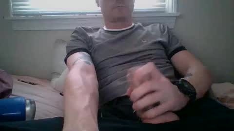 powthunder85 online show from April 24, 11:29 pm