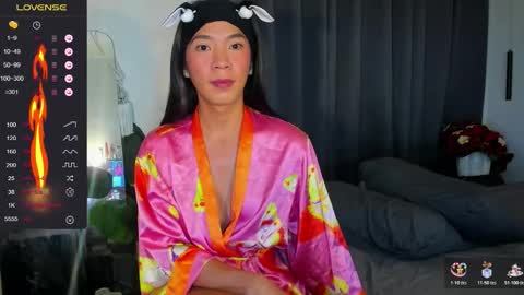 Snapshot of preciousjuliats chatting on October 23, 3:06 am Julia Flores online show from October 23, 3:06 am