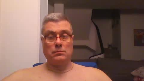 prendimisubito online show from March 8, 12:41 am