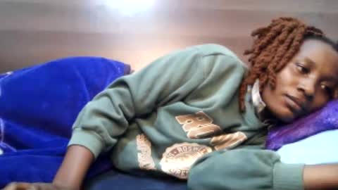 pretty_ass07 online show from July 18, 6:06 am