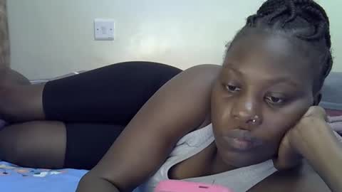 Snapshot of pretty_barbz chatting on February 10, 6:06 am pretty_barbz online show from February 10, 6:06 am