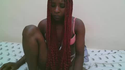 pretty online show from March 12, 11:05 am