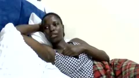 Snapshot of pretty_petite_ebony chatting on July 15, 6:46 pm pretty_petite_ebony online show from July 15, 6:46 pm