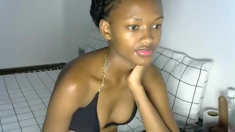 Pretty doll online show from January 9, 8:43 pm