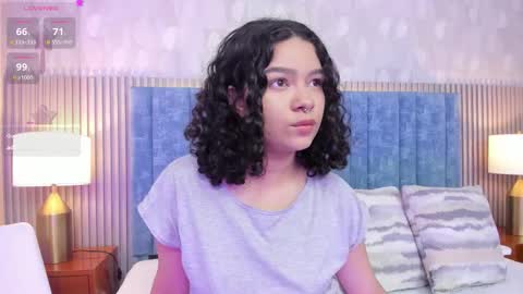 Daisy Flower online show from November 22, 1:37 am