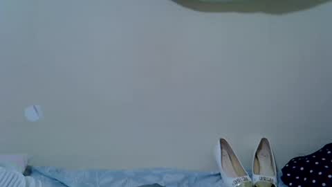 Snapshot of pretty_swirl chatting on July 12, 7:43 am Twirl online show from July 12, 7:43 am
