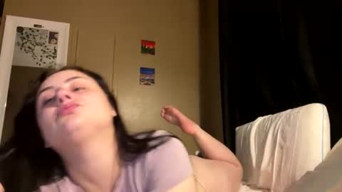 prettybaby22 online show from July 21, 5:21 am