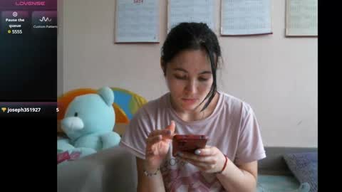 Bella online show from December 23, 8:00 am