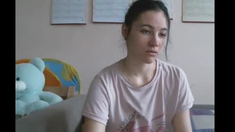 Bella online show from December 27, 7:40 am