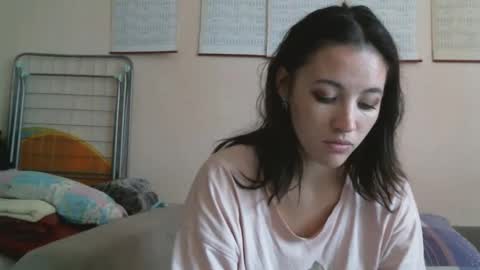 Bella online show from October 3, 8:11 am