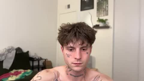pretty boy online show from May 30, 3:36 am