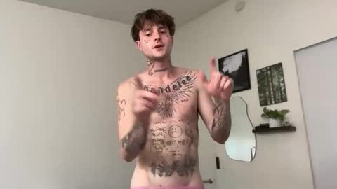 pretty boy online show from June 2, 1:07 am