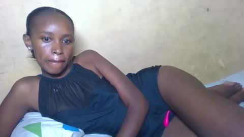 prettycarl_2 online show from March 24, 4:17 am