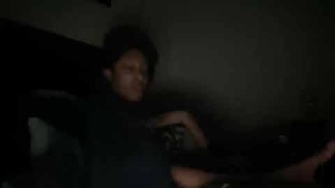 Snapshot of prettyfacefemale chatting on February 22, 5:44 pm prettyfacefemale online show from February 22, 5:44 pm