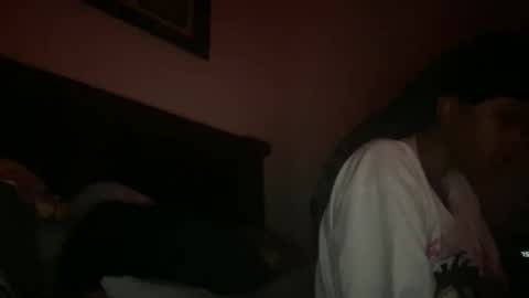 prettyfacefemale online show from April 3, 11:52 am