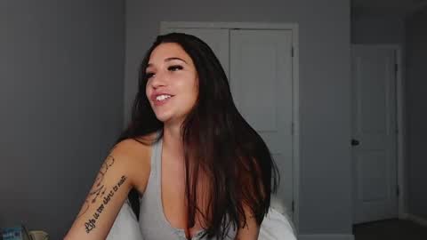 prettygirllltorii online show from March 19, 9:19 pm