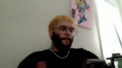 prettyglazed online show from August 2, 7:12 pm