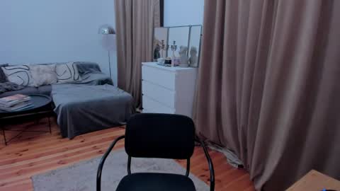Eva online show from June 8, 1:28 am
