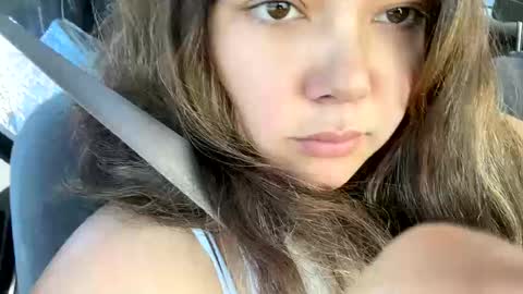 prettylatinamomma01 online show from October 17, 6:21 pm