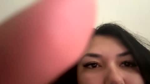 prettylatinamomma01 online show from March 1, 4:31 pm