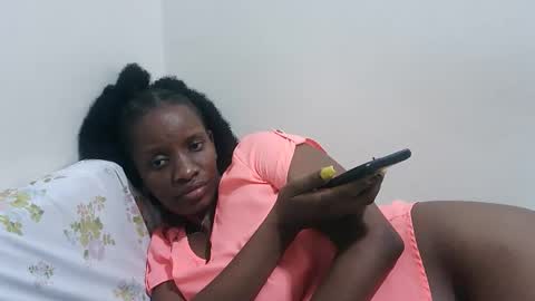 nana online show from January 8, 11:51 pm