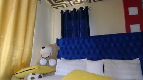 sasha online show from December 4, 10:35 am