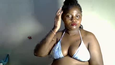 prettyriss online show from May 20, 8:48 pm