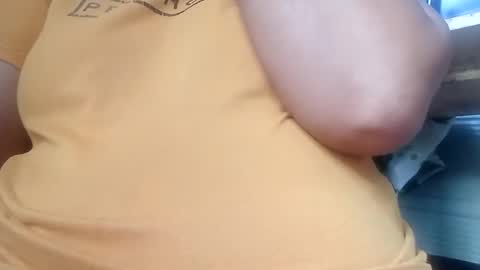 prettyrose01 online show from June 7, 4:38 am