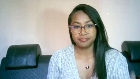 Snapshot of prettysexy3601 chatting on July 20, 11:01 am prettysexy3601 online show from July 20, 11:01 am