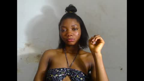 prettysexy6 online show from April 9, 8:25 pm