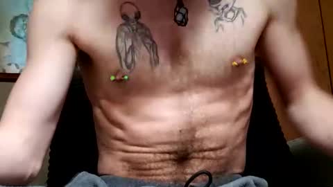 prettysolidd7 online show from February 13, 10:00 pm