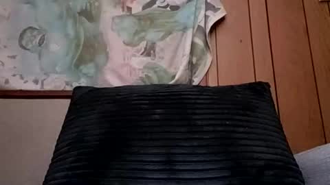 prettysolidd7 online show from February 17, 1:04 am