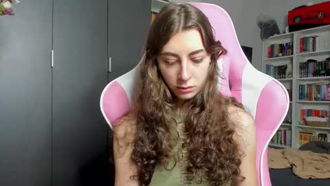 Sophie  next stream will be at Monday  i will wait you guys  online show from February 19, 8:32 am