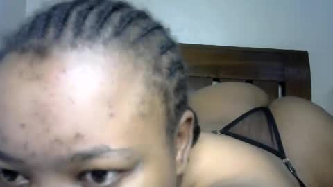 prettyxfreaky online show from July 19, 9:13 am